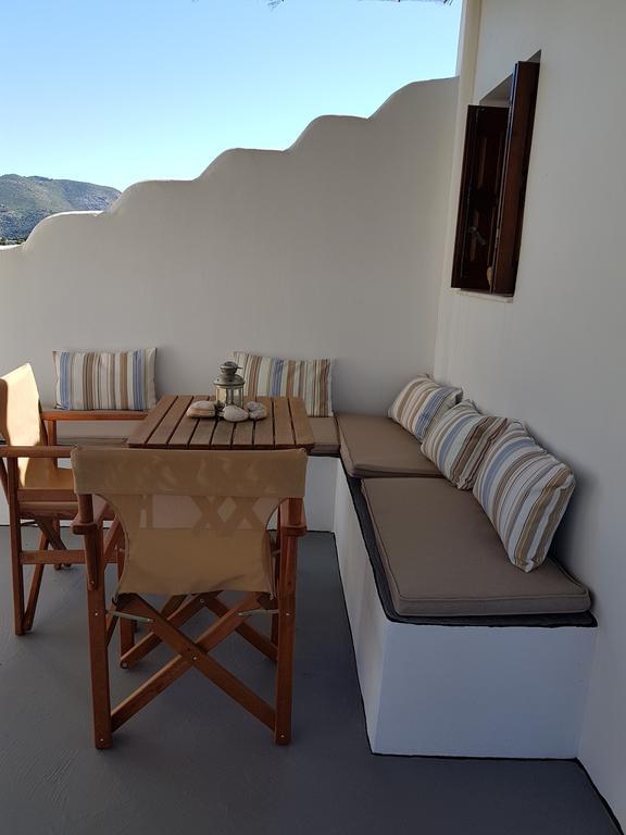 Theo'S Vacation Home สกีรอส ภายนอก รูปภาพ
