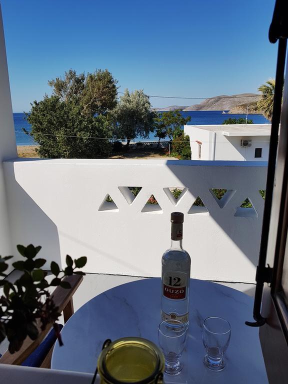 Theo'S Vacation Home สกีรอส ภายนอก รูปภาพ